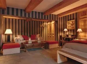 Hotel Royal Rochebrune 3*